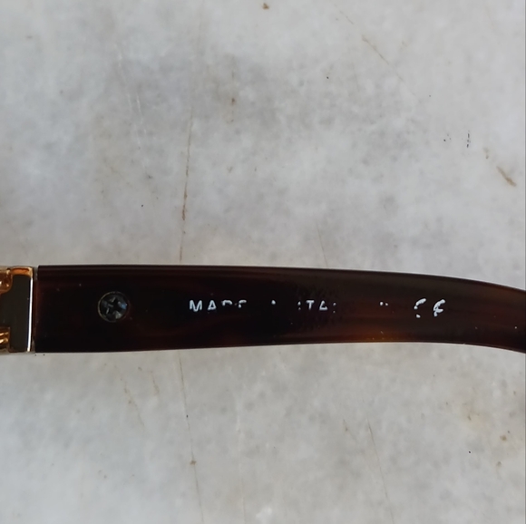 Chanel Frame+ Chanel Leather Case - Picture 8 of 14